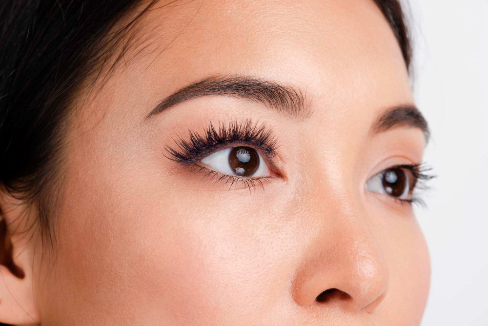 El poder de la biotina para potenciar el crecimiento de tus cejas